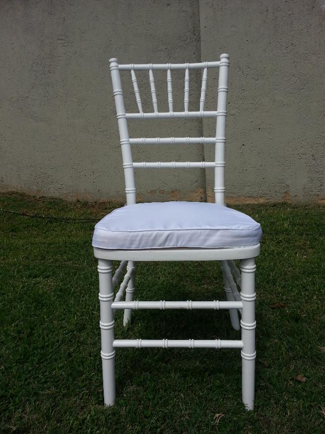 TIFFANY CHAIR WHITE